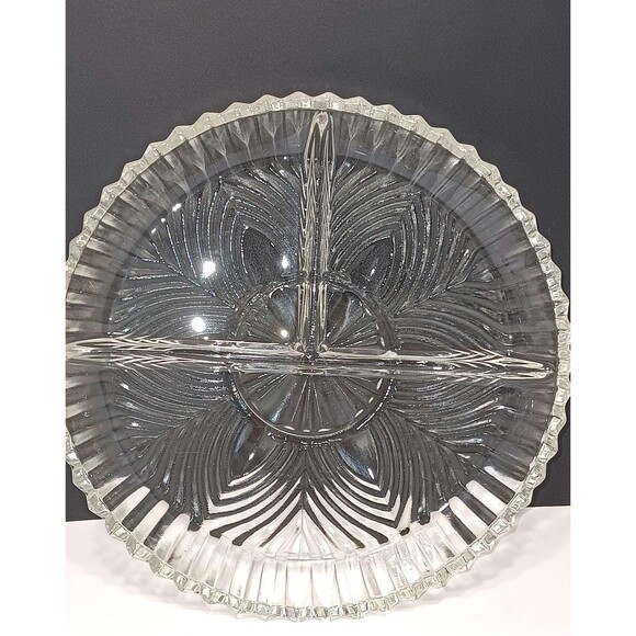 Vintage Clear Glass Divided Relish Retro Mid Century Dish with Starburst Pattern - Picture 2 of 3